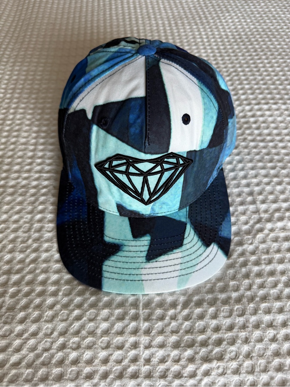 Like new Diamond Supply Co. snapback hat Camo Diamond Patch skate Cap rare